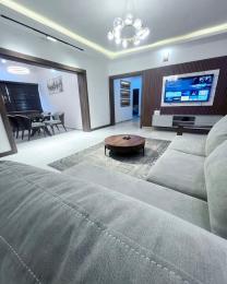 exquisite 3bedroom furnished apartment
