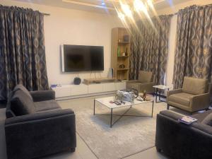 luxurious 4bedroom terrace PmEFuLlrqlo8WI5OPjEV